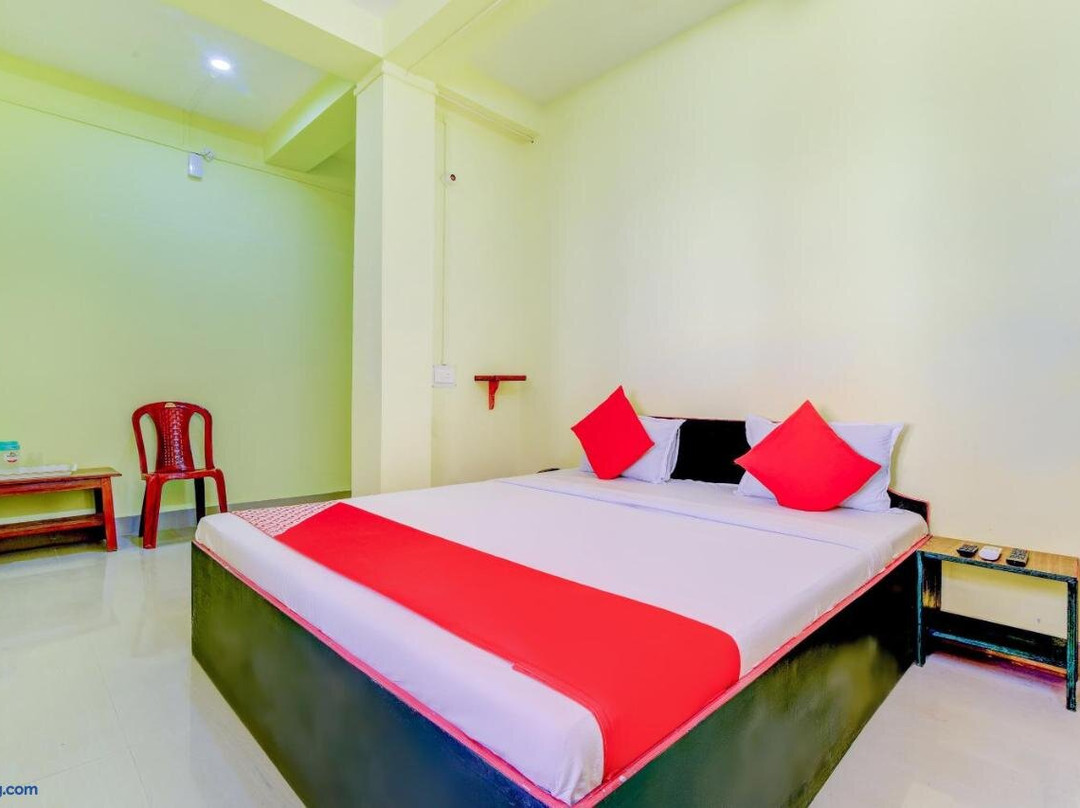OYO 71257 Hotel Matri Smriti