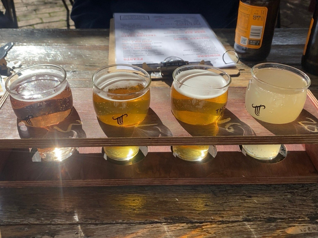 Three Tails Brewery and Smokehouse-马奇必去景点