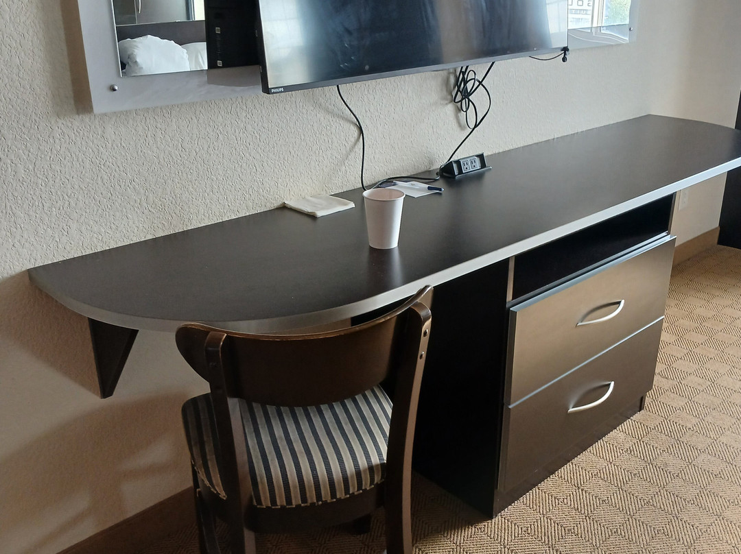 Microtel Inn & Suites by Wyndham Stanley主图