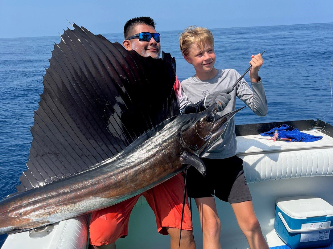 Fishing With Tico Huatulco-Crucecita必去景点