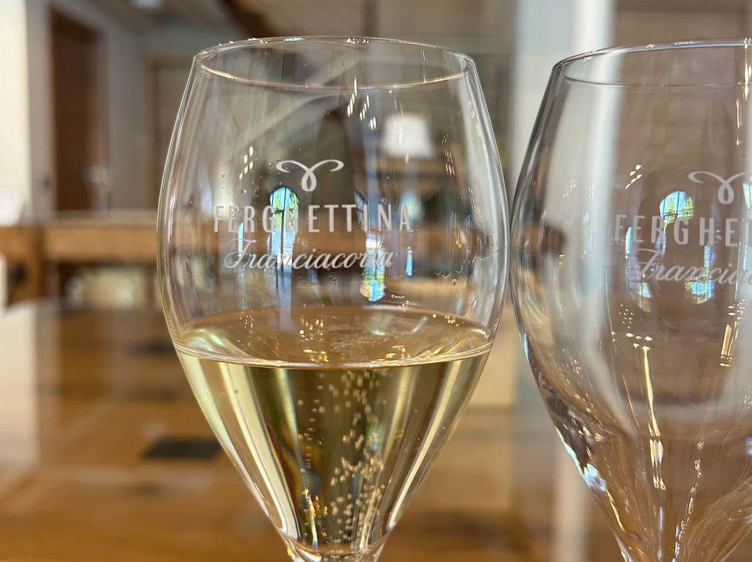 Ferghettina-Adro必去景点