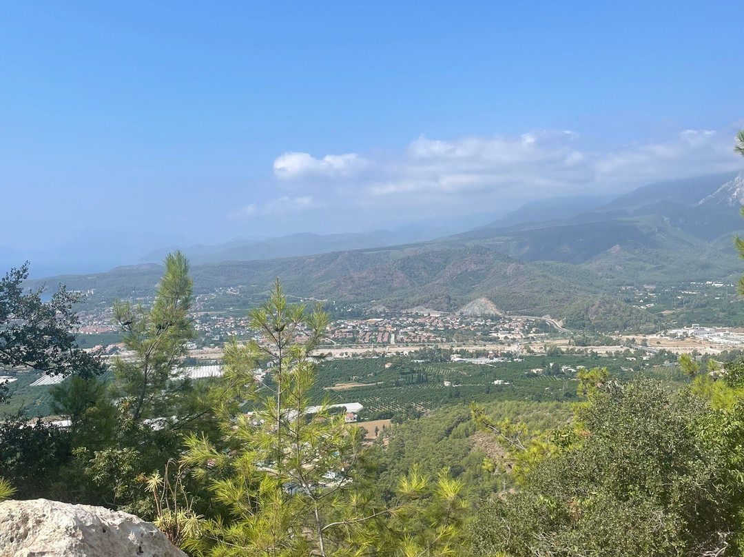 Çaliş Tepesi-凯梅尔必去景点