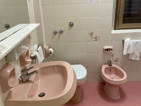 怡东大酒店主图