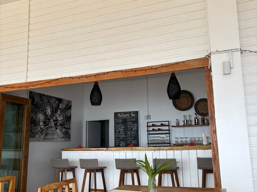 Salt Diver-塔韦乌尼岛必去景点