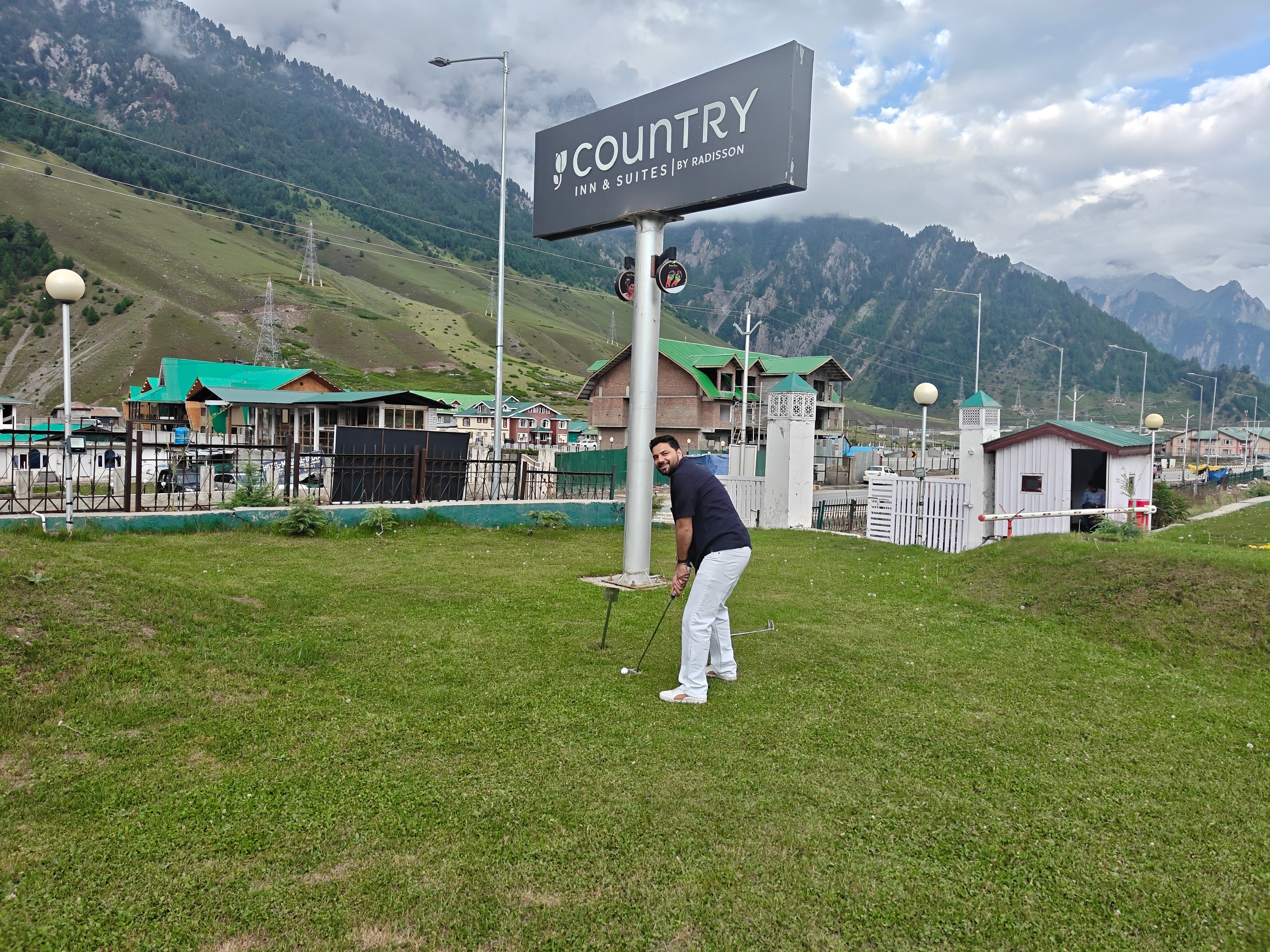 Country Inn & Suites By Radisson Sonamarg-官方