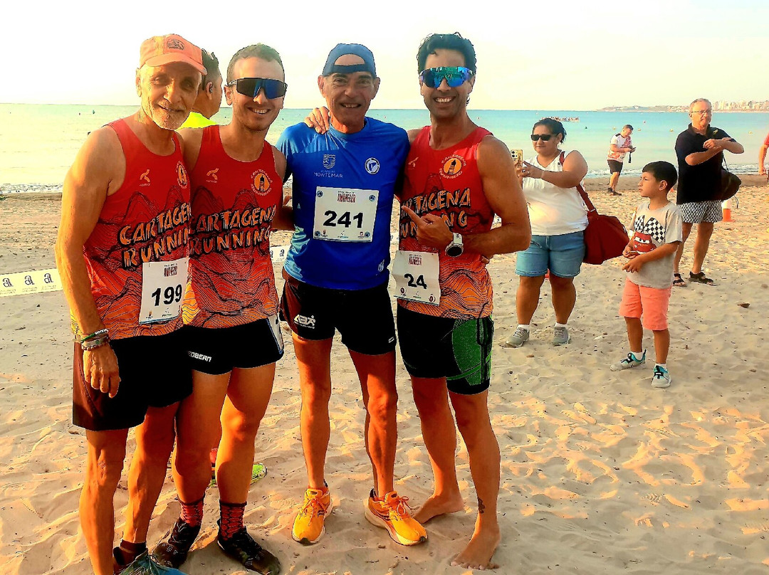 Cross Amanecer El Campello-El Campello必去景点