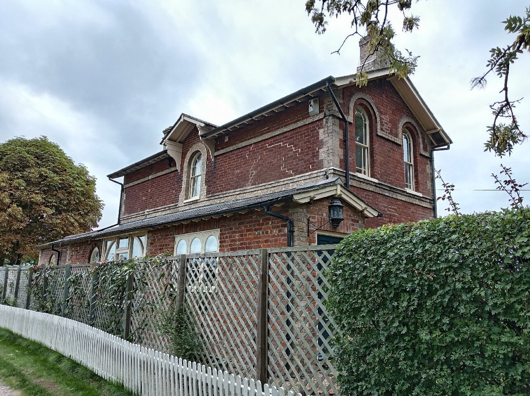 Starston Disused Station-Harleston必去景点