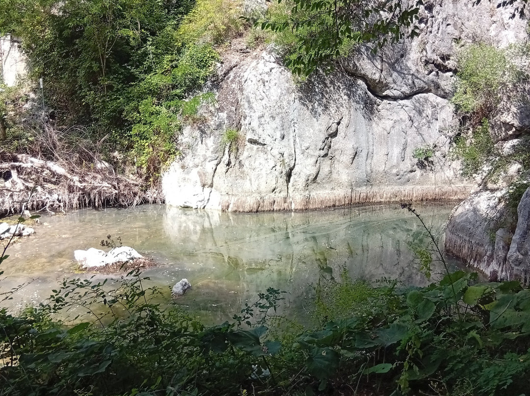 Bagno Del Diavolo-帕拉诺必去景点