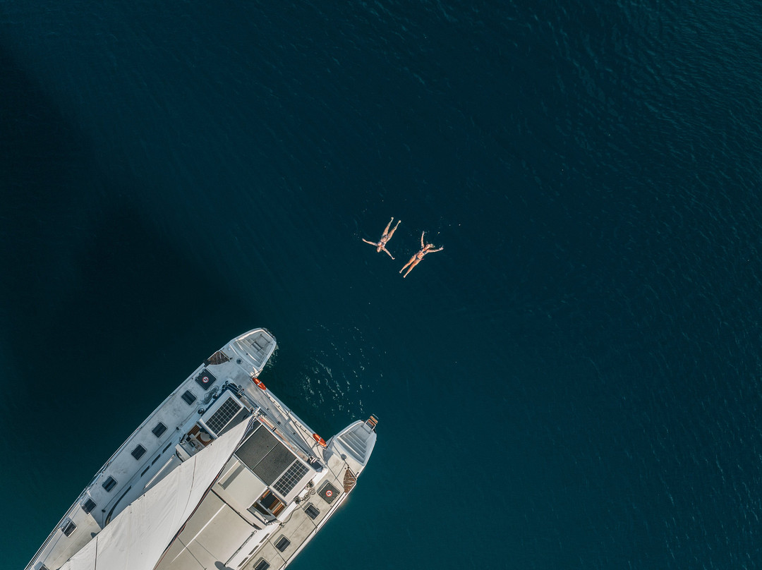 Taupo Sailing Adventures-Taupo Bay必去景点