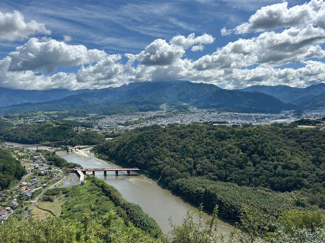 Naegi Castle Ruins-中津川市必去景点