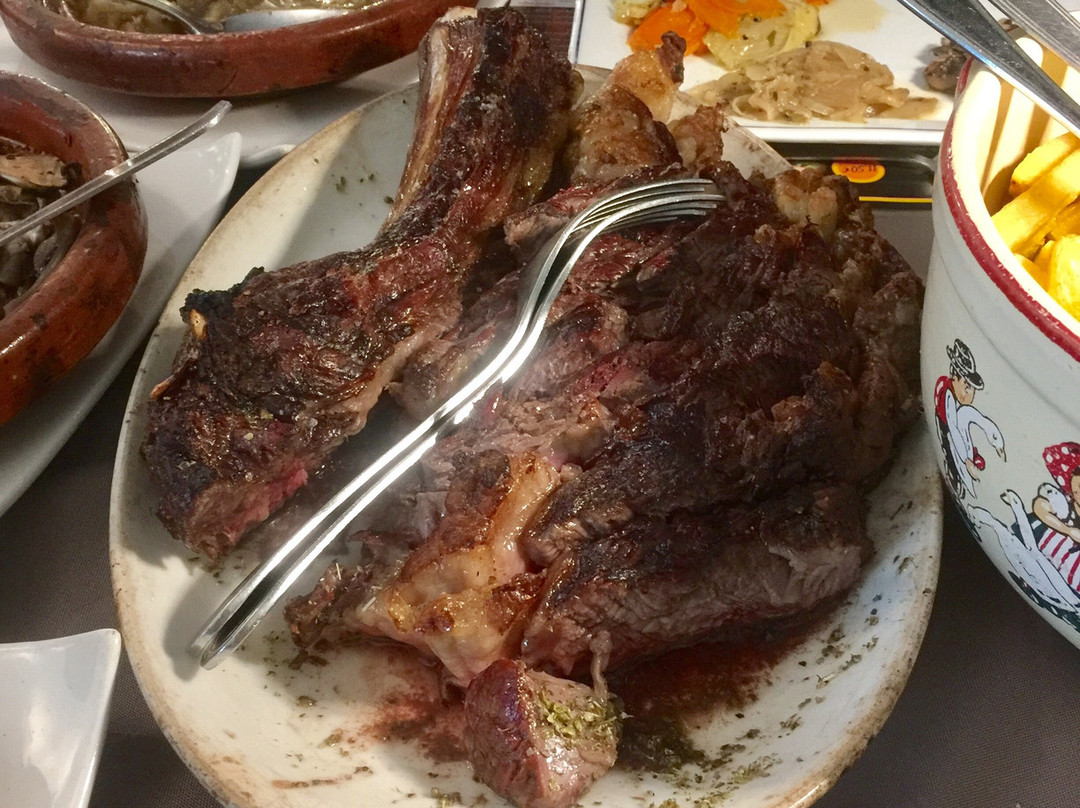 Hotel-Restaurant Les Bruyères主图