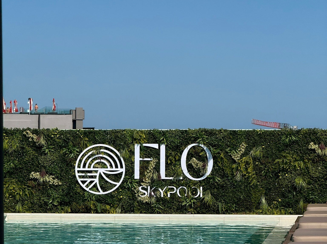 Flo Skypool-圣朱利安斯必去景点