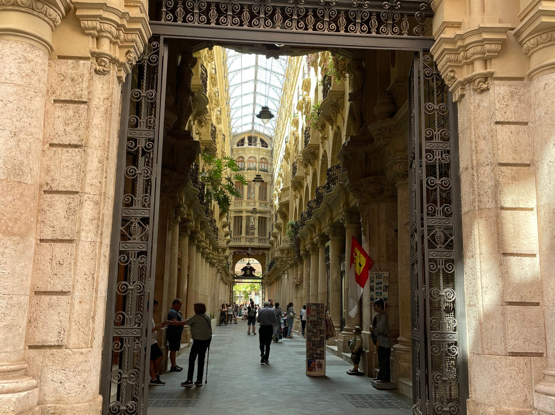 Parque de Abelardo Sanchez-阿尔瓦塞特必去景点