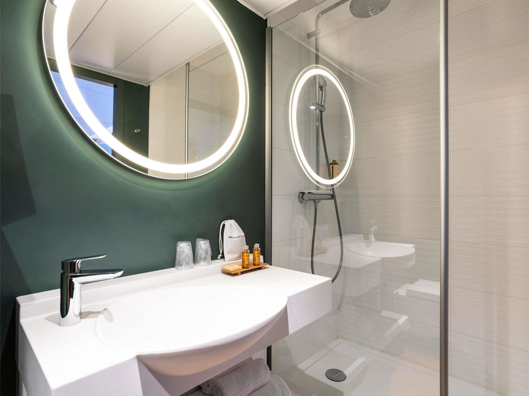 Renescure酒店住宿-Mercure Saint Omer Centre Gare