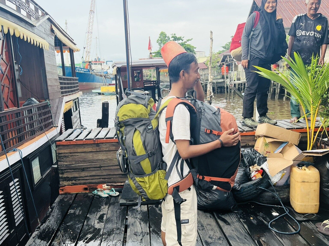 Orangutan Houseboat Tour-Kumai必去景点