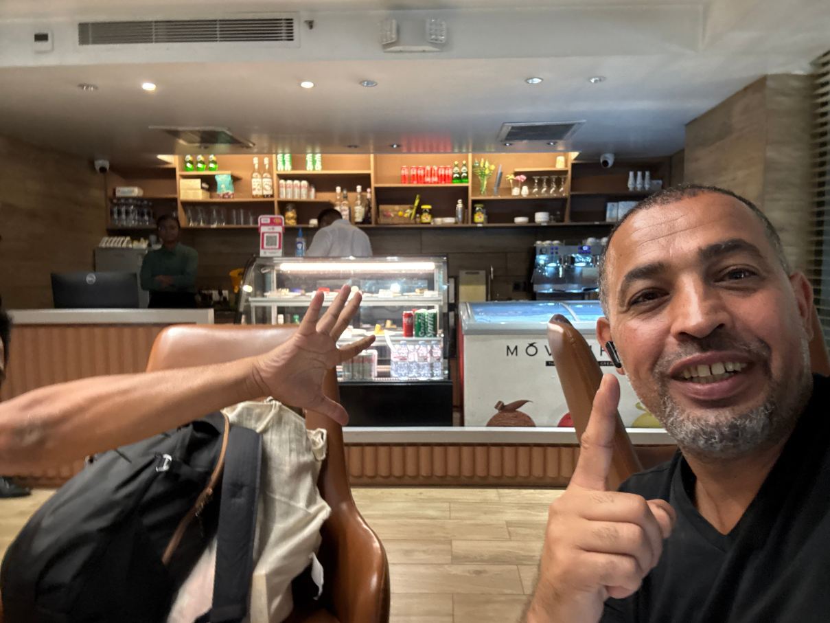 达卡扎比尔酒店-官方