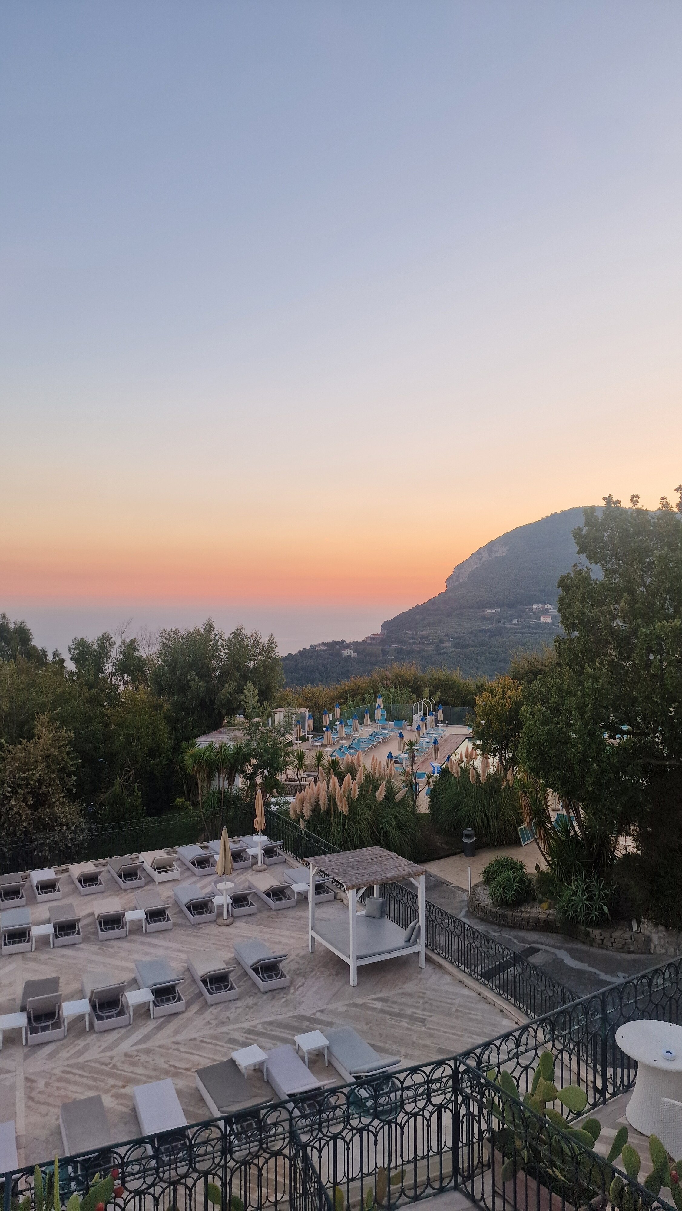 Nastro Azzurro Resort-官方