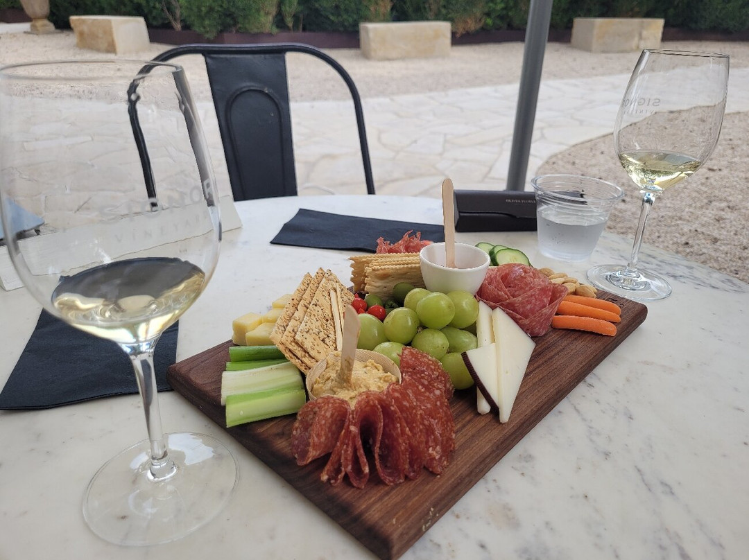 Signor Vineyards-弗雷德里克斯堡必去景点