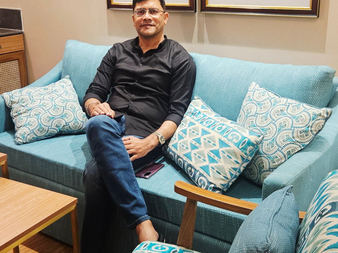 潘奇瓦蒂财富公园酒店主图