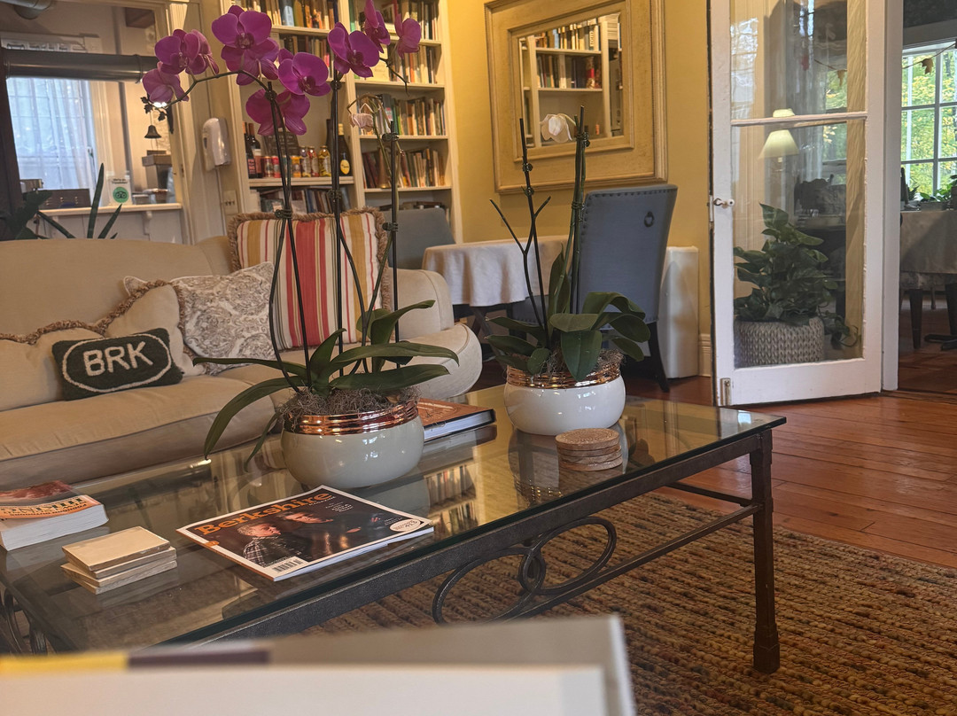 Brook Farm Inn主图