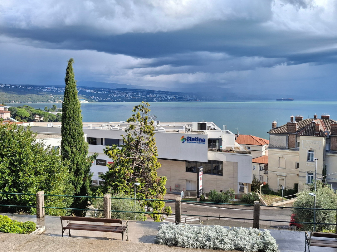 Slatina Shopping Center