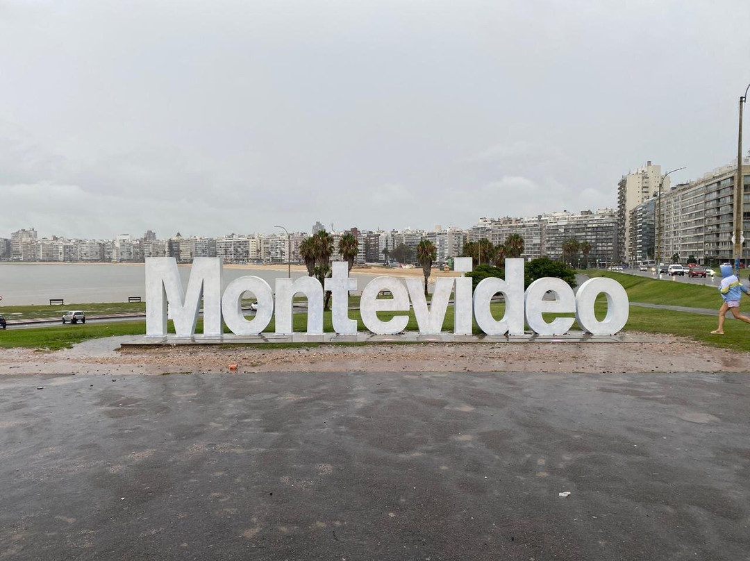 Montevideo Sign-蒙得维的亚必去景点