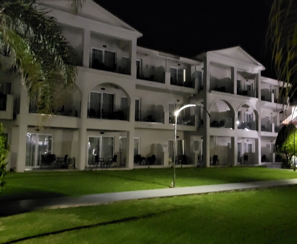 Aeonian Spa-扎金索斯镇必去景点