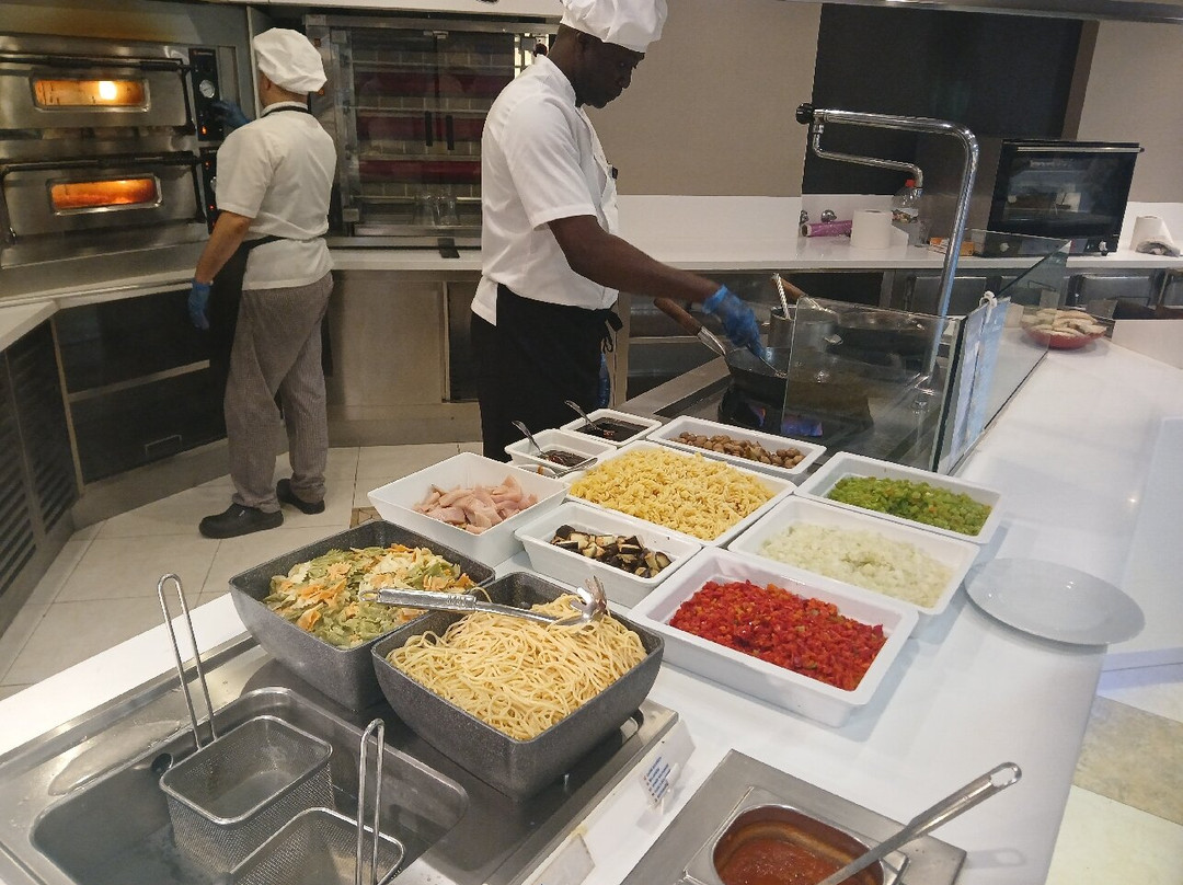 蒙特马尔马里提姆酒店主图