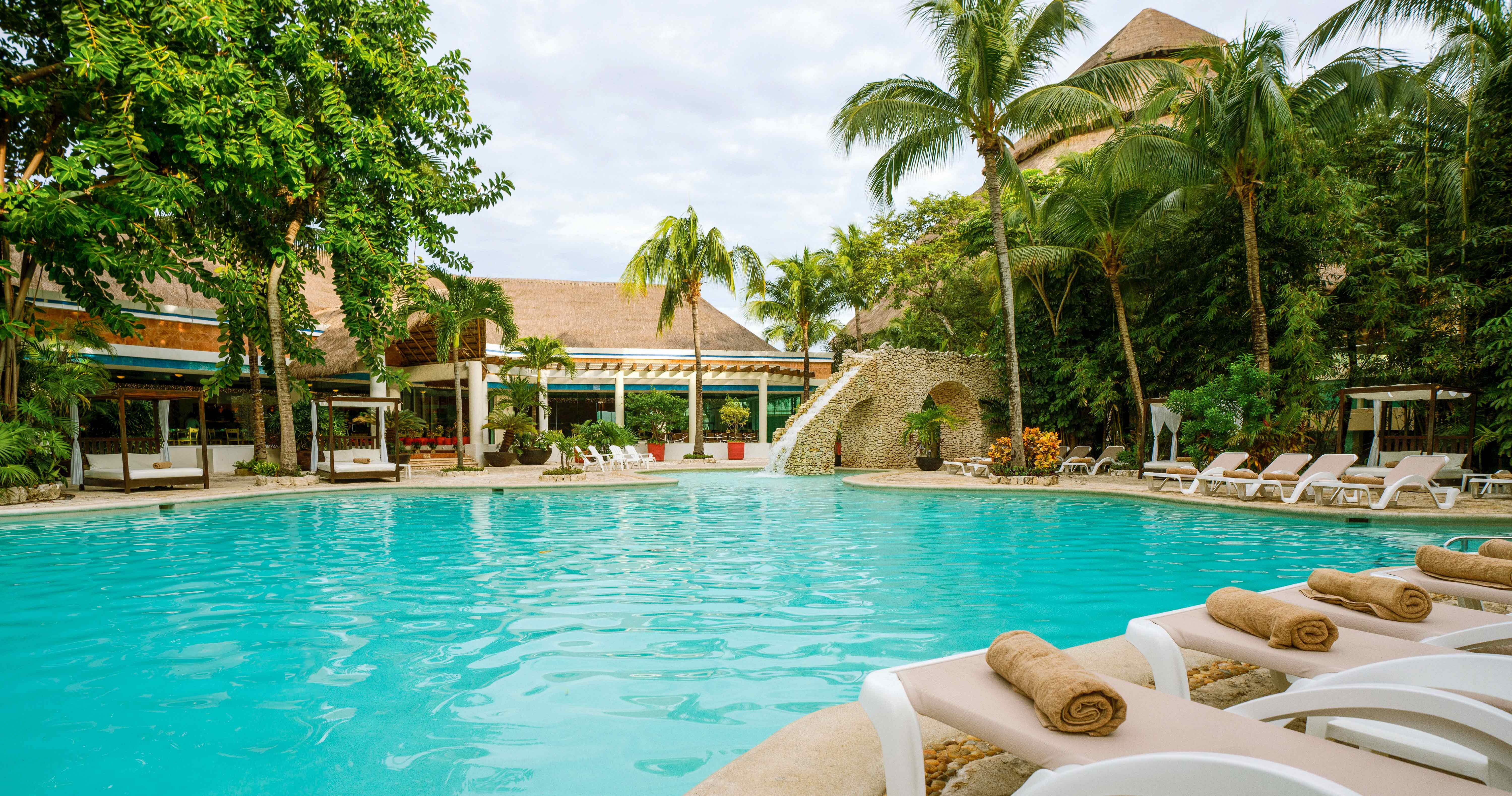 Grand Park Royal Cozumel-泳池