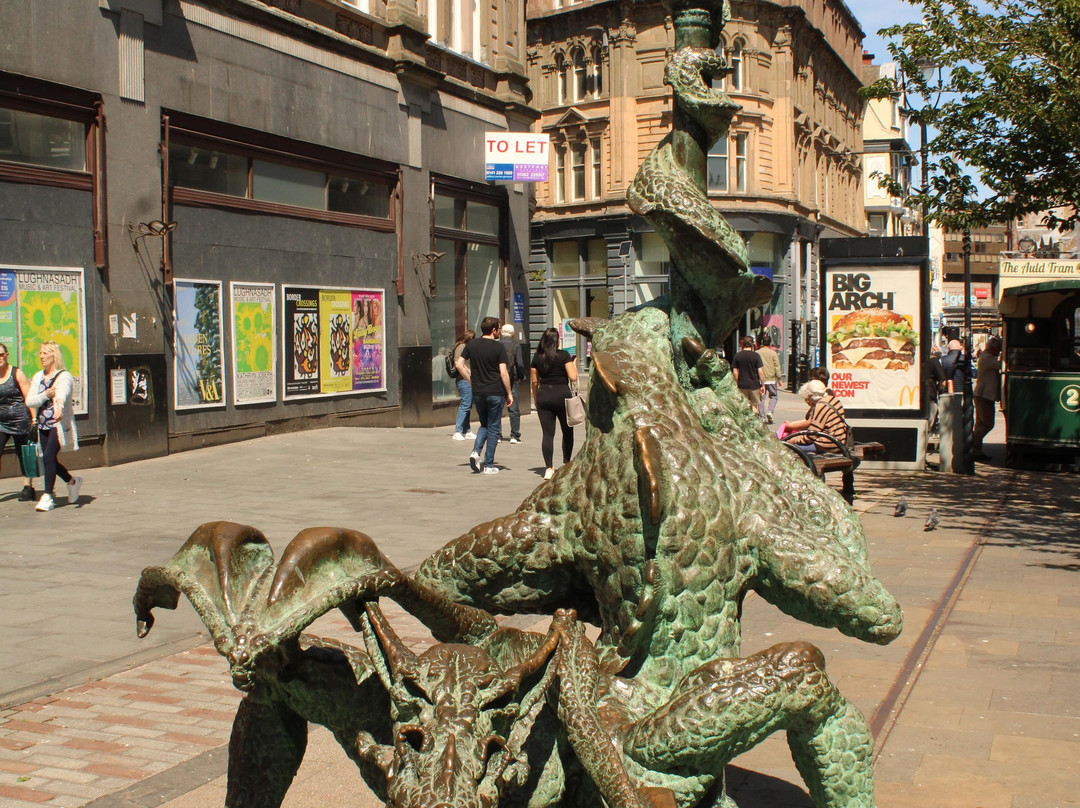 Dragon Statue-敦提必去景点