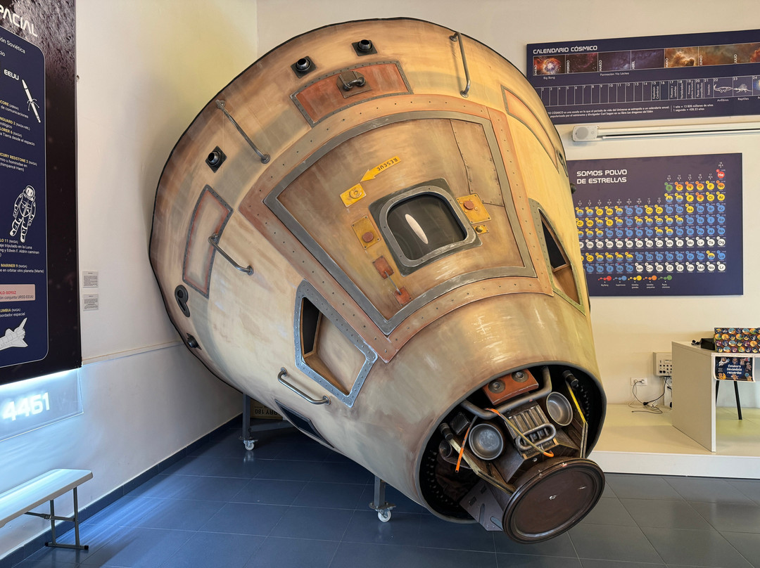 Centro Astronómico y Planetario-Alcoba必去景点