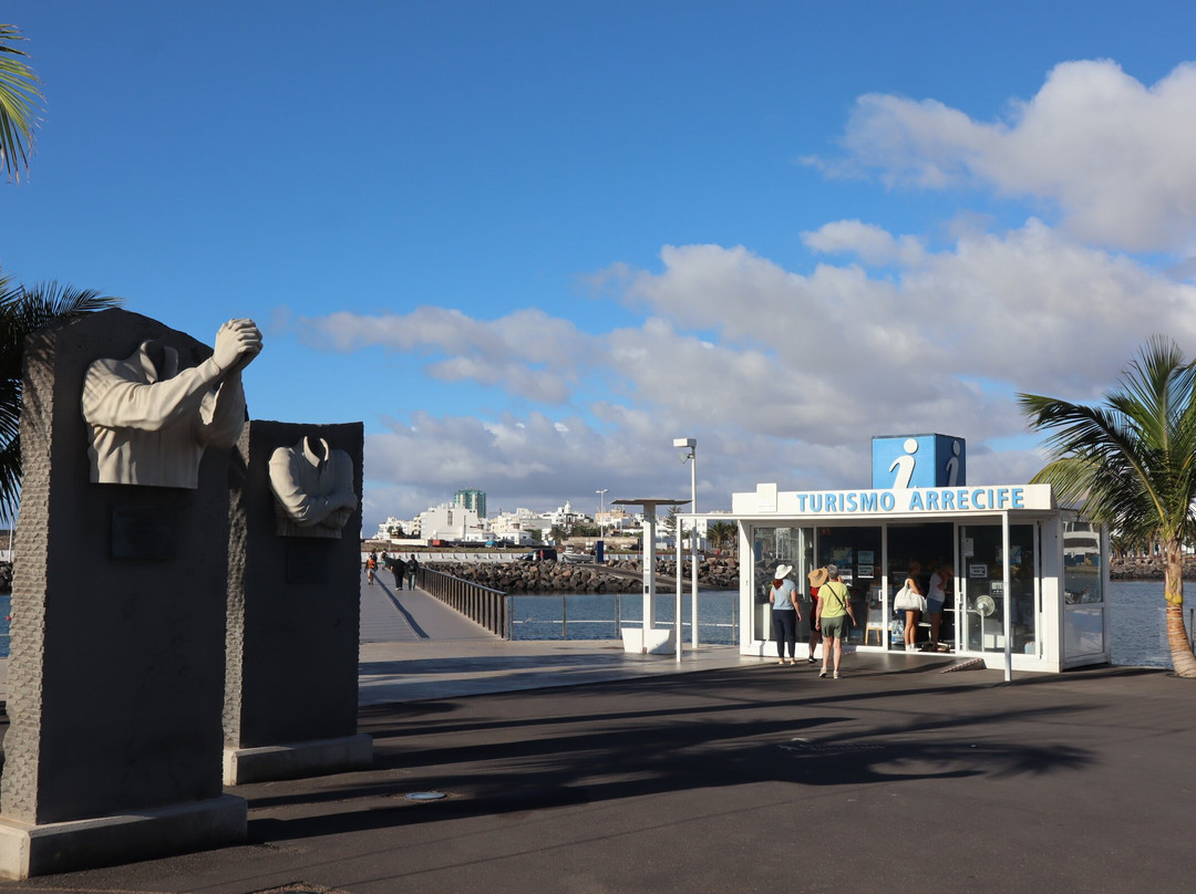 Marina Lanzarote-阿雷西费必去景点