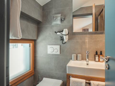 马特霍恩酒店主图