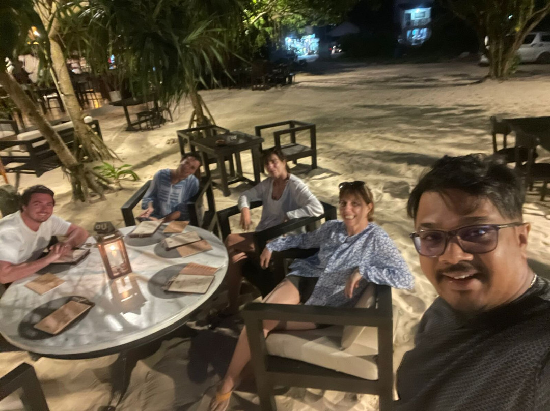 Kaylo Yala Taxi & Tour Service