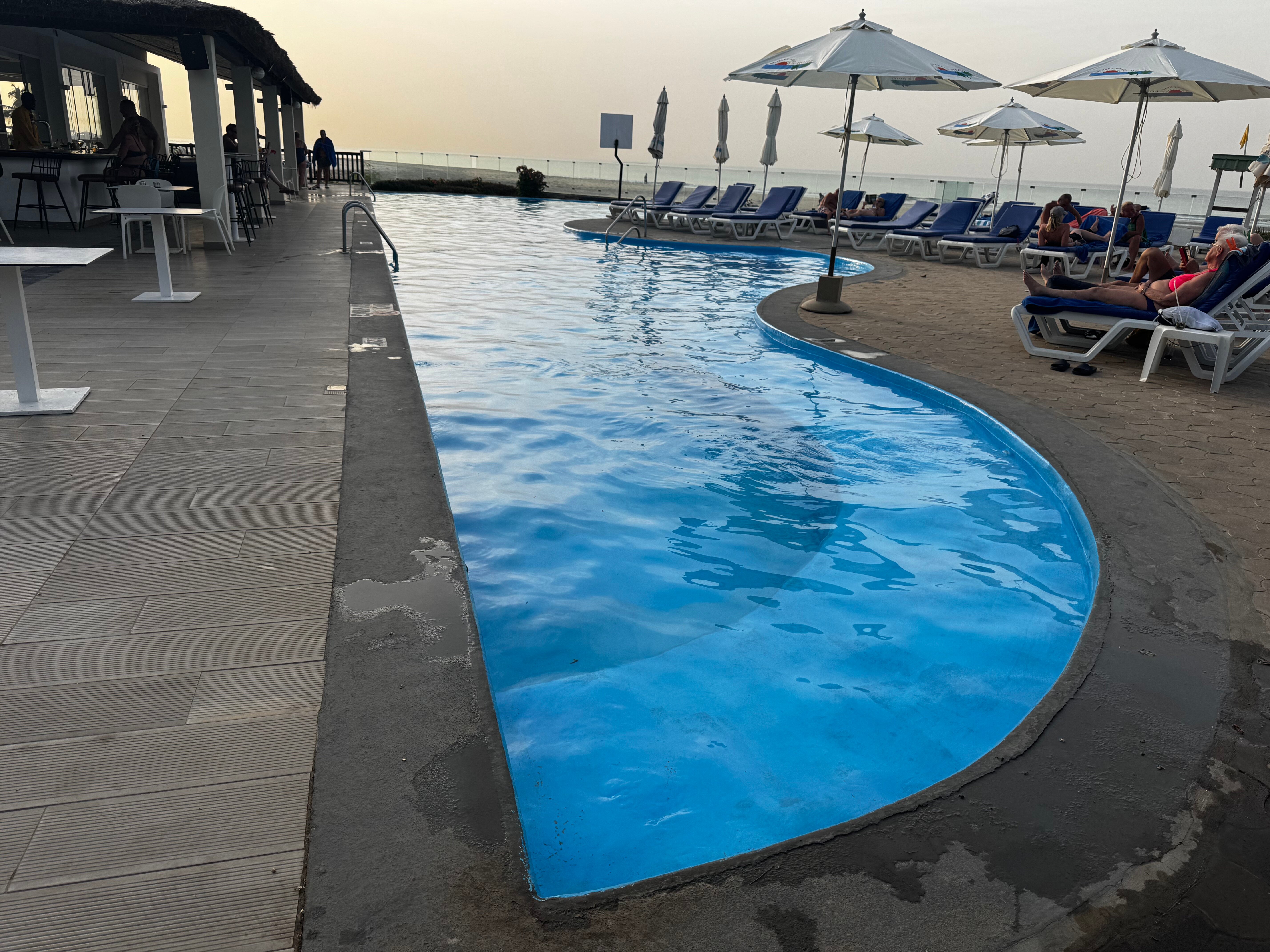 Sunset Beach Hotel-泳池