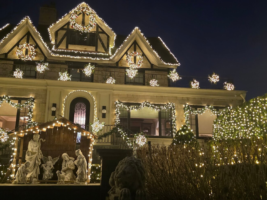 Dyker Heights-布鲁克林必去景点