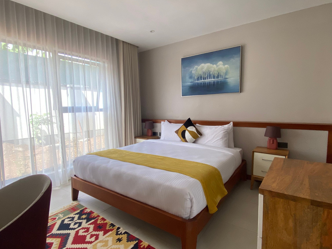 The Meru House主图