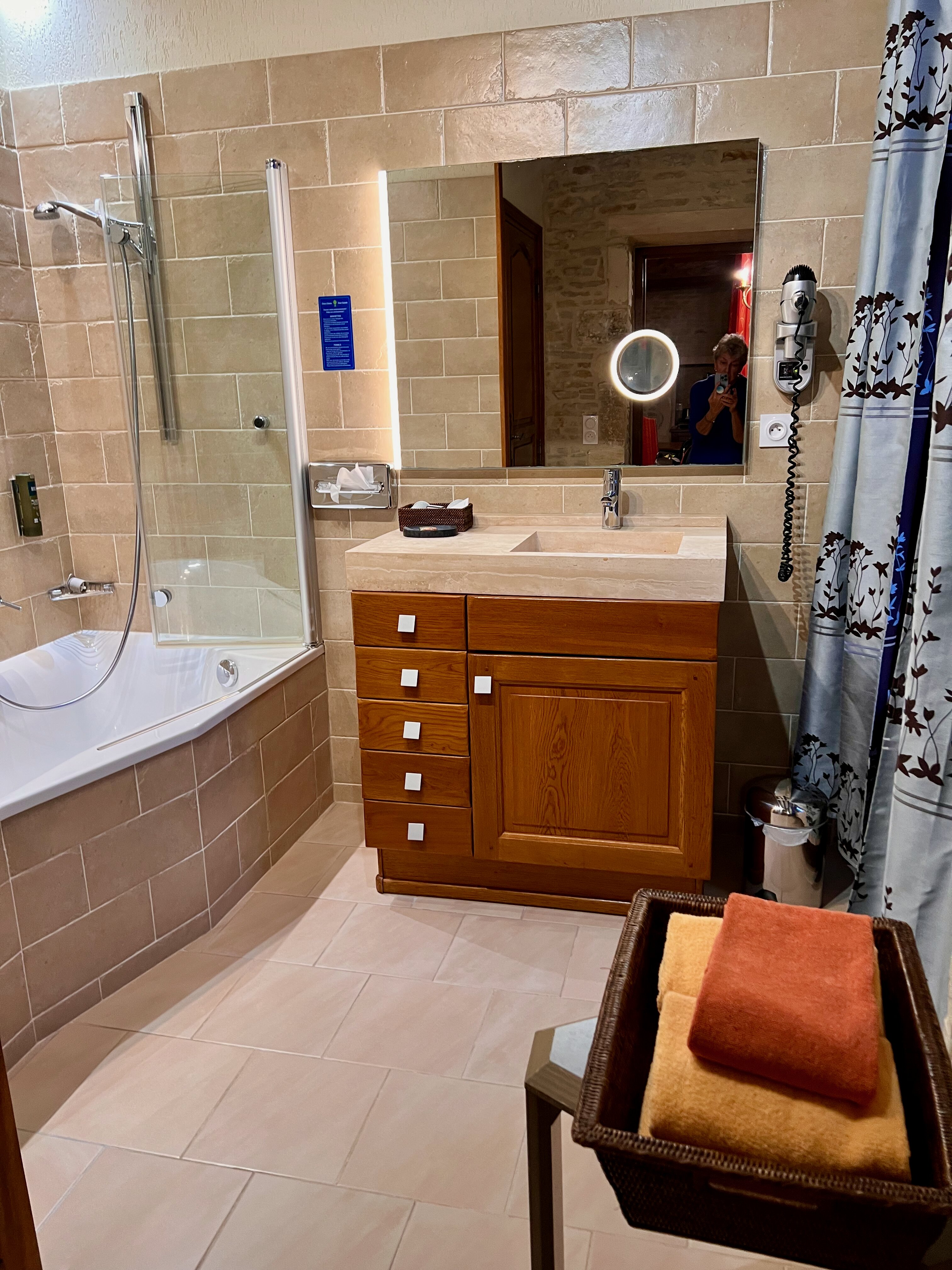 Le Manoir De Mathan-浴室