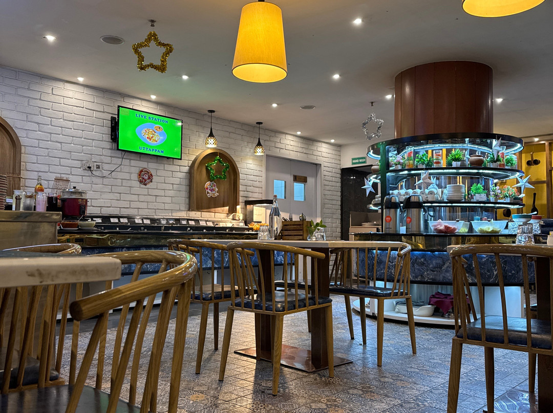 Southend by TGI主图