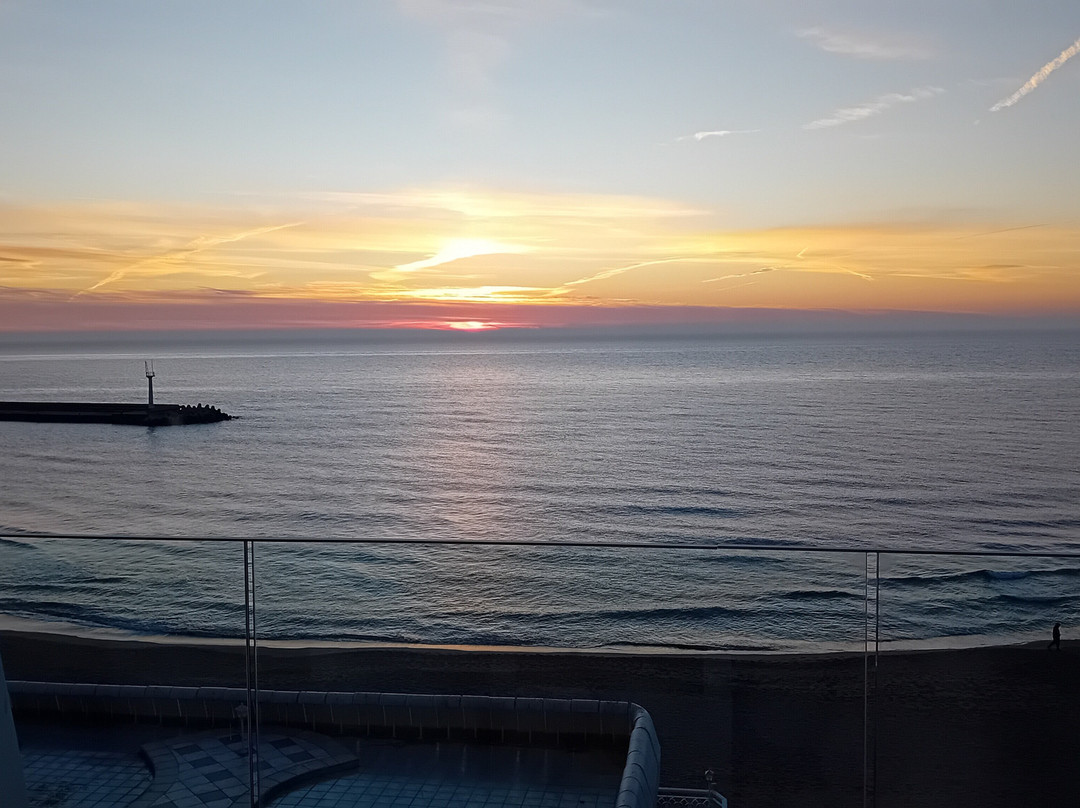 The Palace Hotel - Sunny Day主图