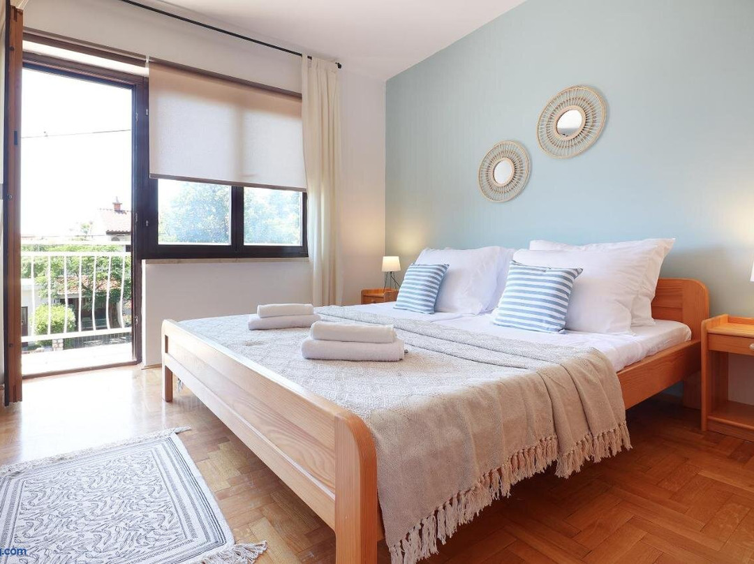 Apartments Kala
