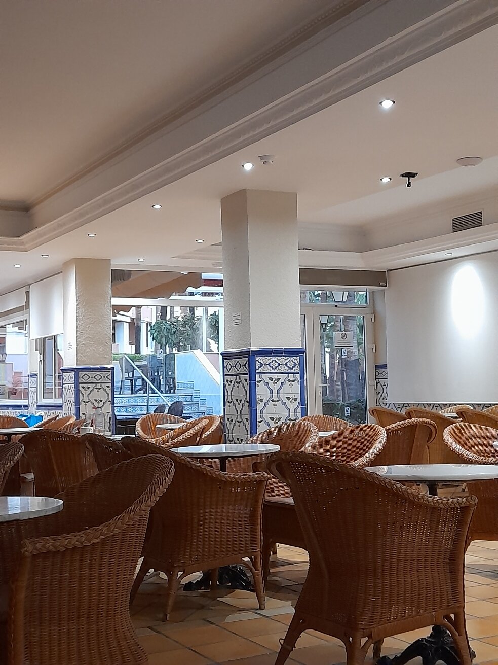 普拉亚卡普里丘酒店-官方