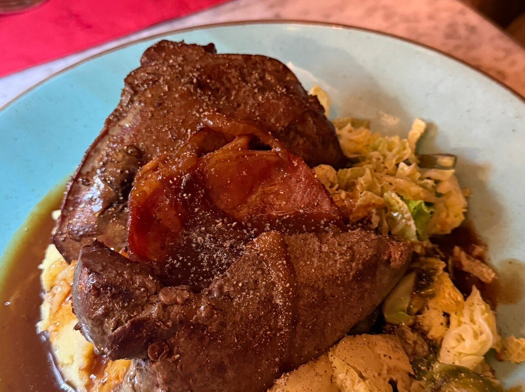 经典英国韦恩安居酒店主图