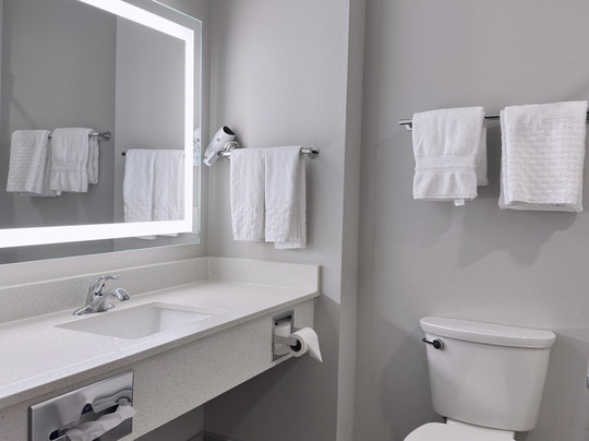 Merica Inn & Suites主图