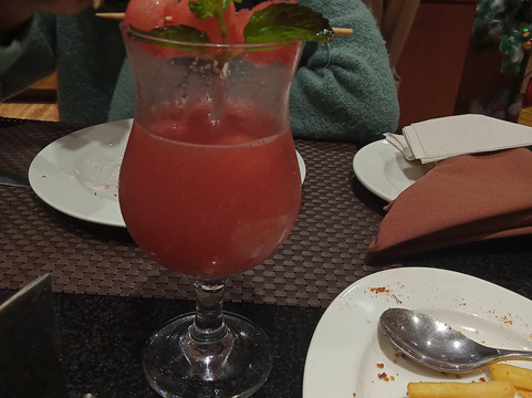 Hotel Oil Field主图