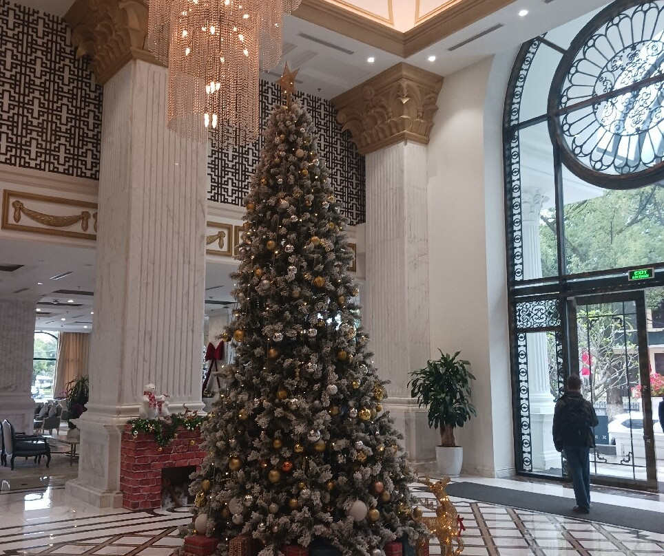 Four Points by Sheraton Lang Son主图