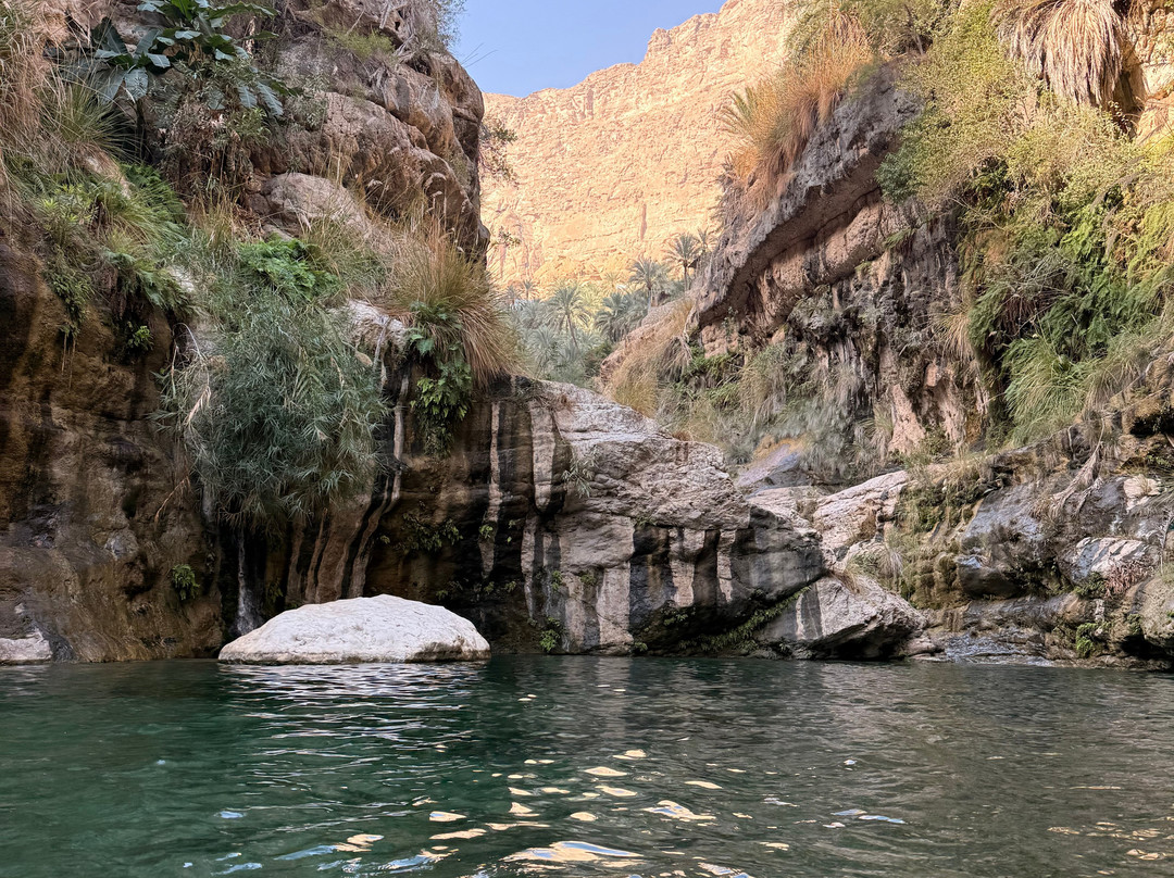 Wadi Tiwi Mibam Adventure-提维必去景点