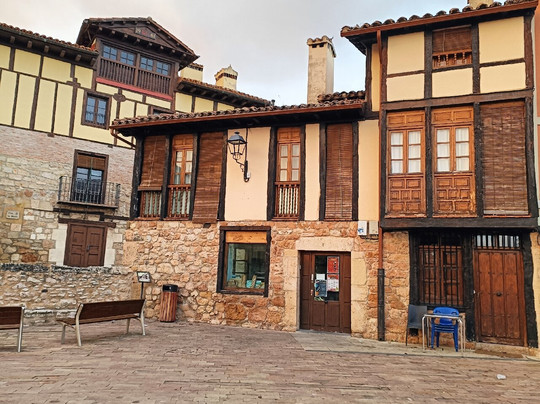 Casco antiguo de Poza-Poza de la Sal必去景点