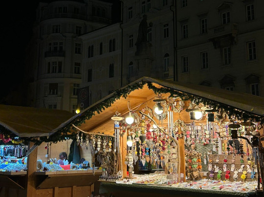 的里雅斯特酒店住宿-尹佩洛诺沃酒店