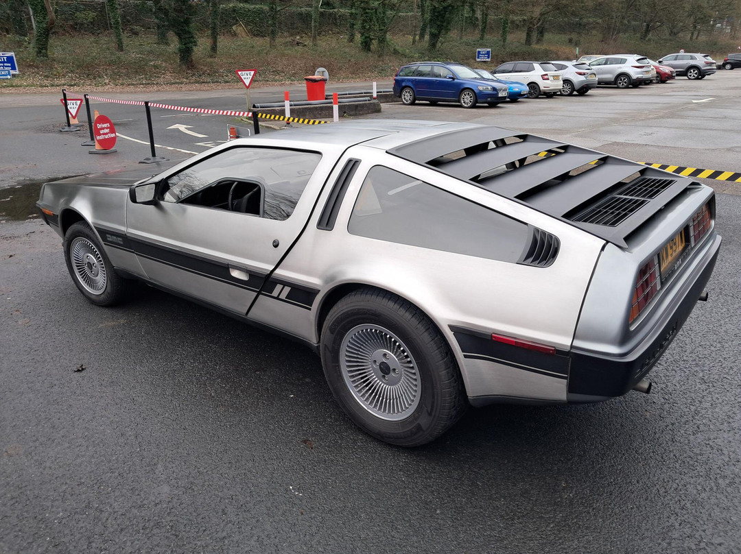 Drive Dad's Car-Ambergate必去景点